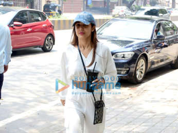 Photos: Malaika Arora spotted outside a clinic in Bandra