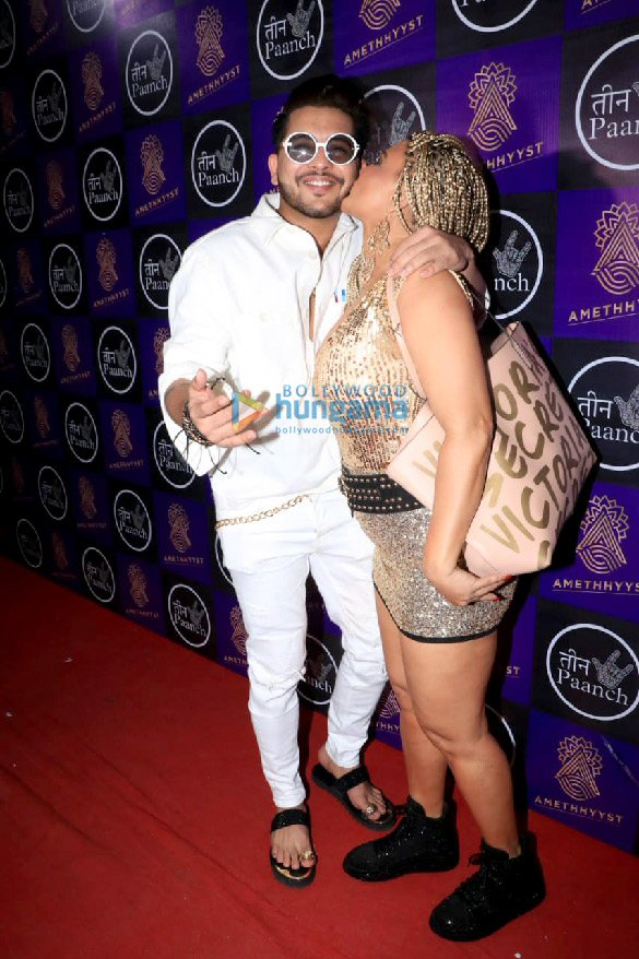photos rakhi sawant urfi javed and others snapped at nishant bhatts birthday bash 3