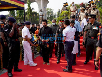 Photos: Ram Charan attends the wreath-laying ceremony as part of Azadi ka Amrit Mahostav to commemorate 75 years of independence