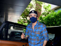 Photos: Ranbir Kapoor makes first appearance post his wedding with Alia Bhatt in Andheri