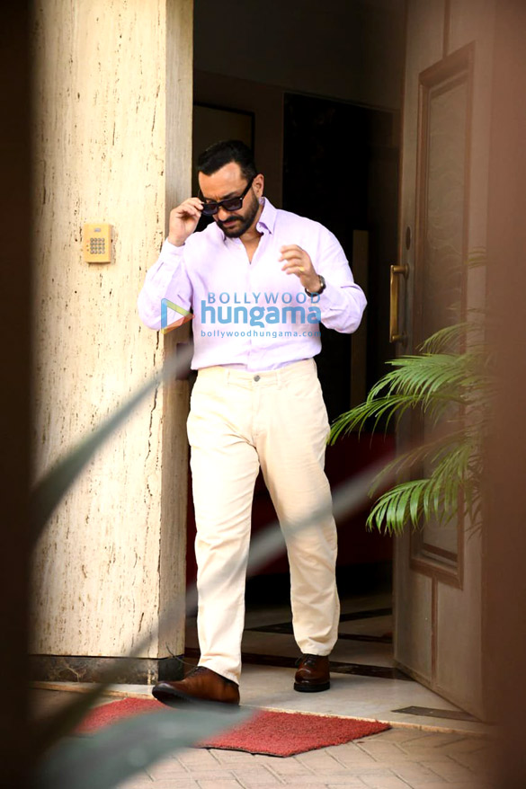 photos saif ali khan snapped sporting a suave look in bandra 3