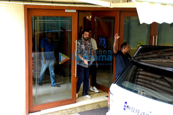 Photos: Sanjay Dutt spotted in the city Photos: Sanjay Dutt spotted in the city