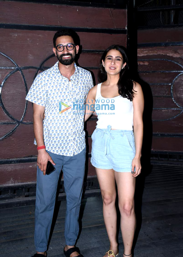 photos sara ali khan and vikrant massey snapped post shooting of gaslight in mumbai 1