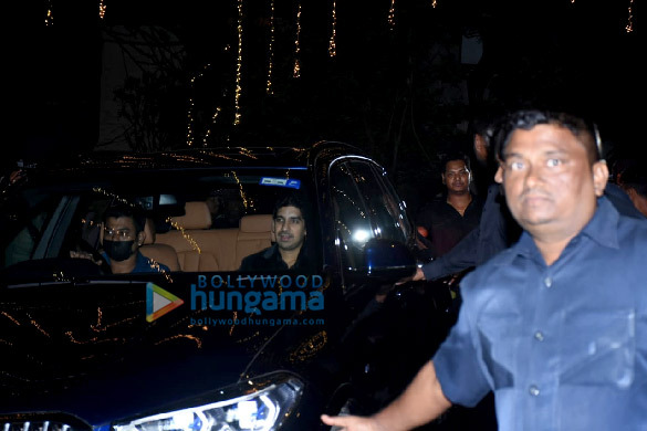 photos soni razdan ayan mukerji and others snapped in juhu for alia bhatt and ranbir kapoors reception 2