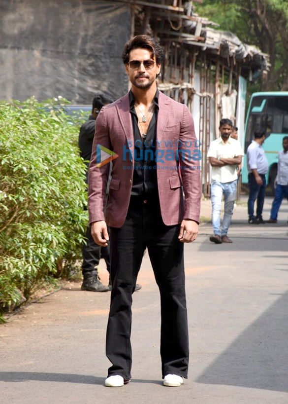 photos tiger shroff tara sutaria and nawazuddin siddiqui snapped during the promotions of heropanti 2 3