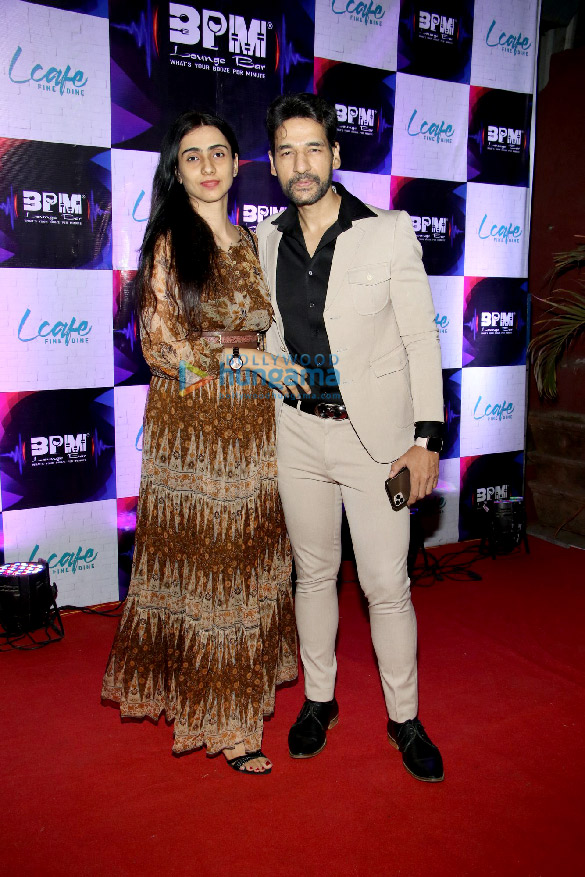 photos vindu dara singh deepshikha jaan kumar sanu among others snapped at bpm lounge bar launch in mumbai 8
