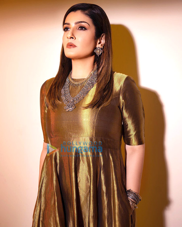 raveena tandon 2 9