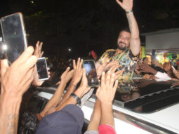 Sanjay Dutt visits Gaiety Galaxy on KGF Chapter 2 release night; massive crowd gathers to cheer for Adheera