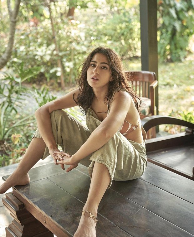 Sara Ali Khan portrays various ‘moods of Mowgli’ in sap green dungaree and ochre bralette Sara Ali Khan portrays various ‘moods of Mowgli’ in sap green dungaree and ochre bralette