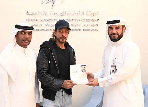 Shah Rukh Khan presented with Happiness Card in Dubai by General Directorate of Residency and Foreign Affairs