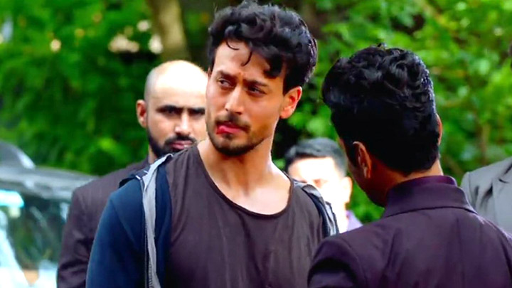 Mauka Parast (Full Video) | Heropanti 2 | Tiger Shroff, Tara Sutaria Mauka Parast (Full Video) | Heropanti 2 | Tiger Shroff, Tara Sutaria