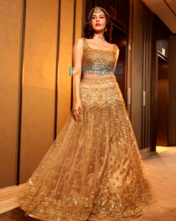 Celebrity Photos of Amyra Dastur