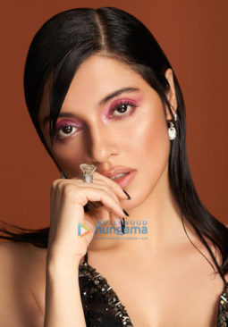 Celebrity Photos of Divya Khosla Kumar