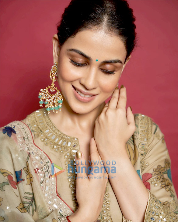 genelia dsouza 2 18