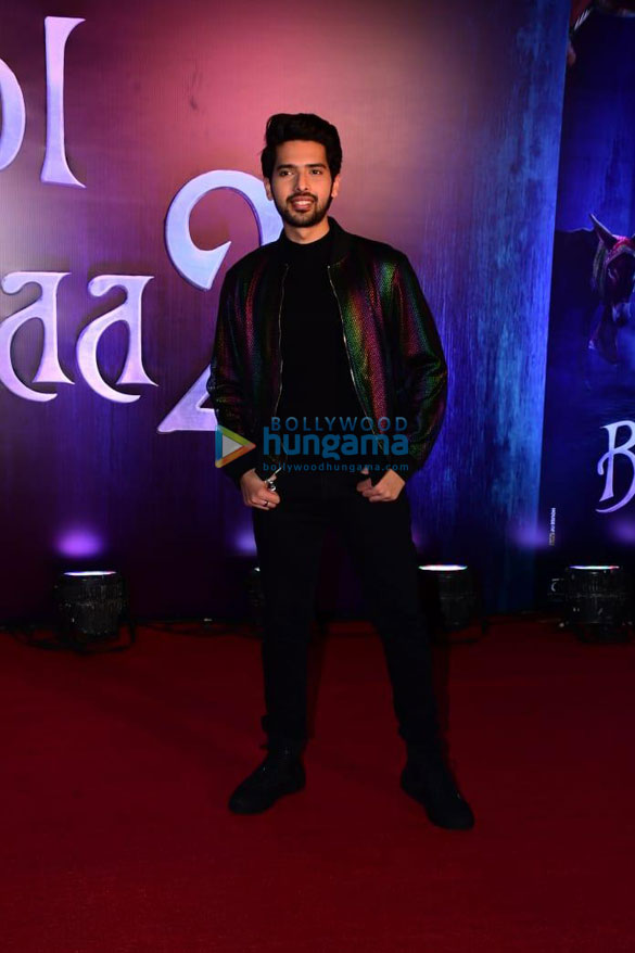 photos celebrities snapped attending the premiere of bhool bhulaiyaa 2 000000 5