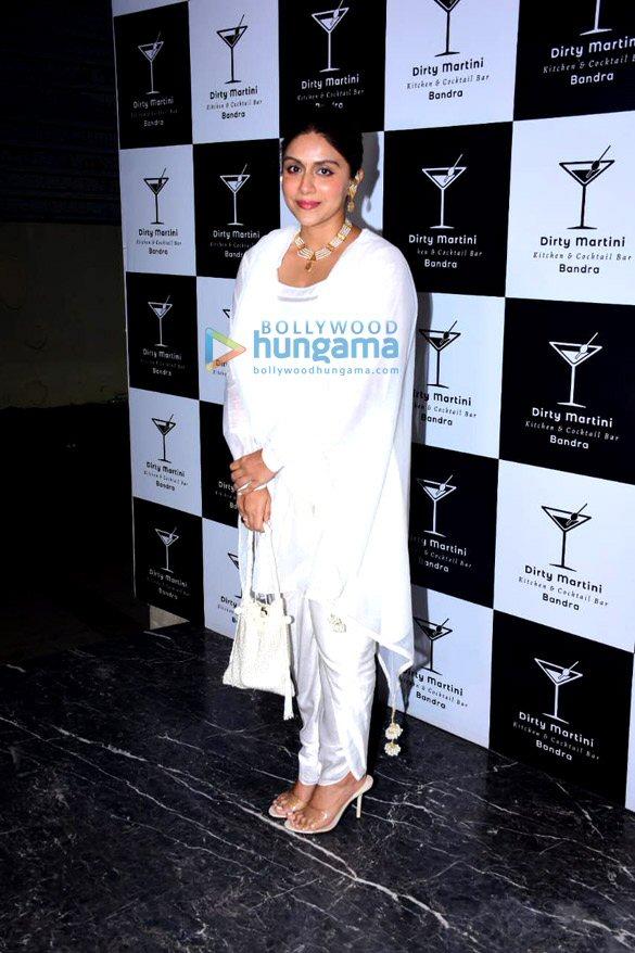 photos celebs attend huma qureshis eid party 12