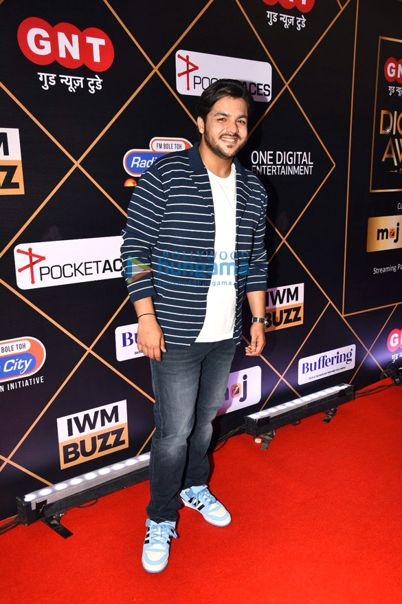 photos celebs grace iwm buzz digital awards 20221 2