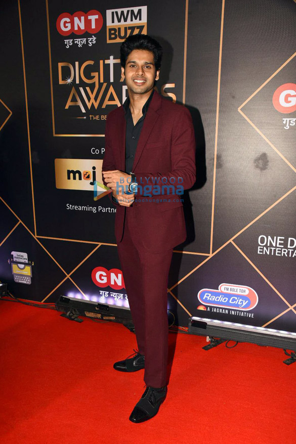 photos celebs grace iwm buzz digital awards 20221 4