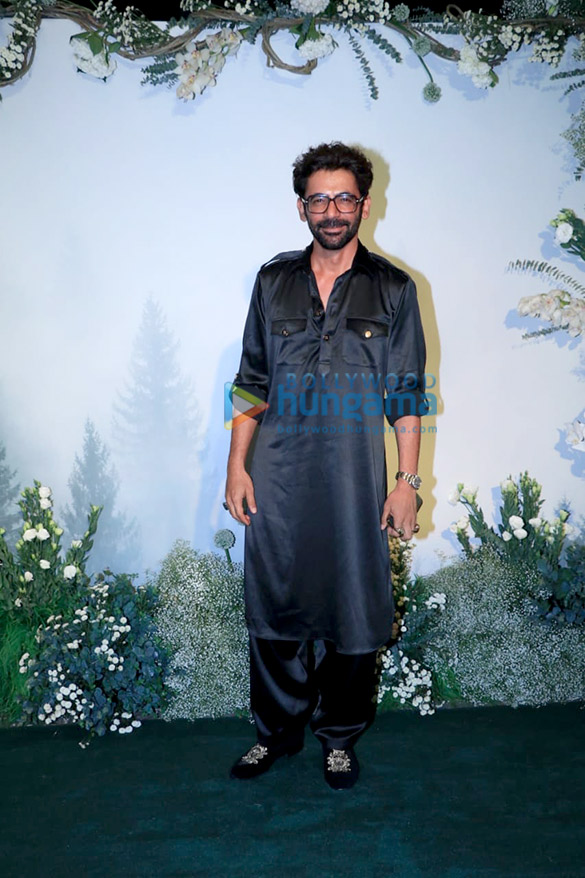 photos celebs grace the eid bash at arpita khan sharmas house23 14