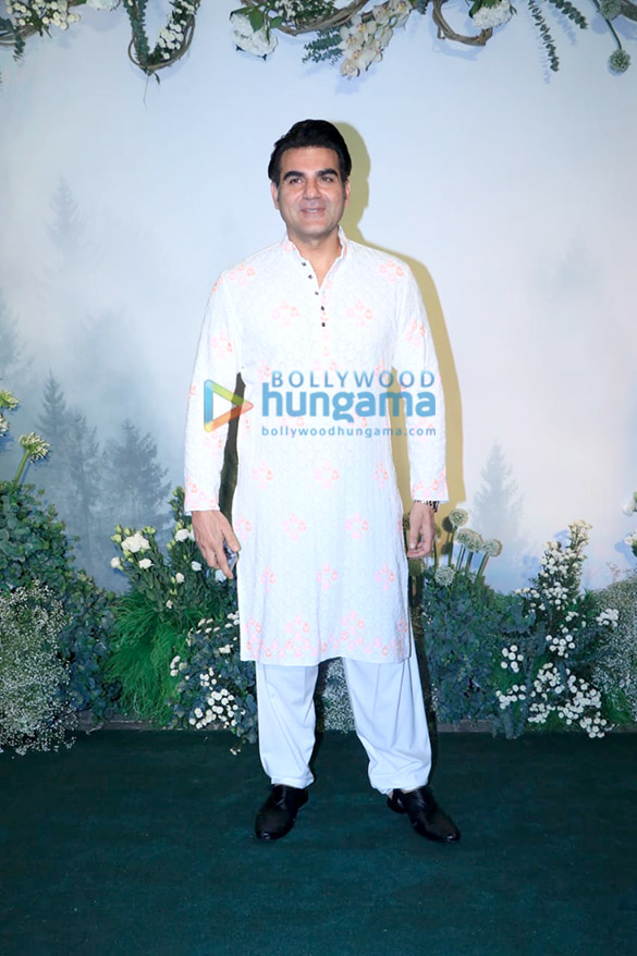 photos celebs grace the eid bash at arpita khan sharmas house23 29