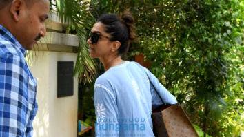 Photos: Deepika Padukone spotted at a salon in Bandra