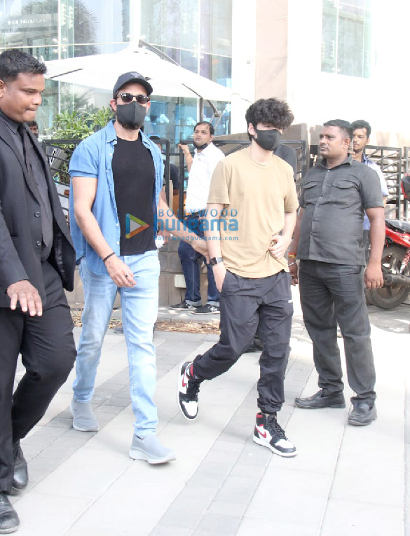 Photos: Hrithik Roshan and Sussanne Khan snapped at BKC