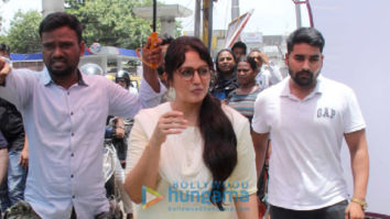 Photos: Huma Qureshi snapped on the sets of ‘Tarla’ in Bandra