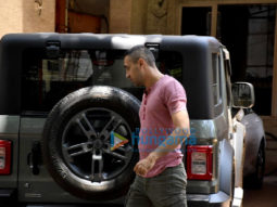 Photos: Imran Khan spotted in Bandra