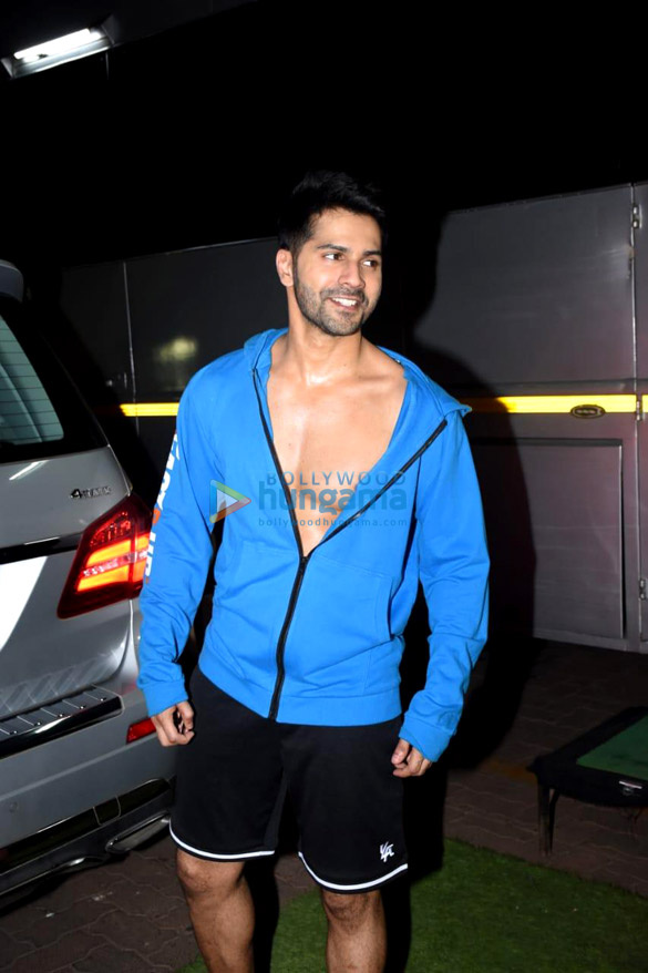 photos kiara advani and varun dhawan snapped in film city 2
