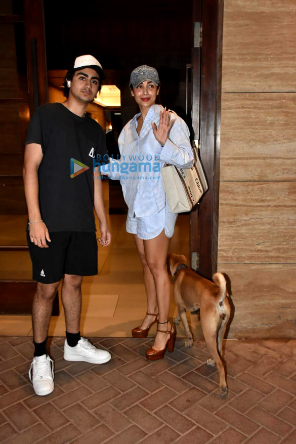 photos malaika arora spotted with her son in bandra 1