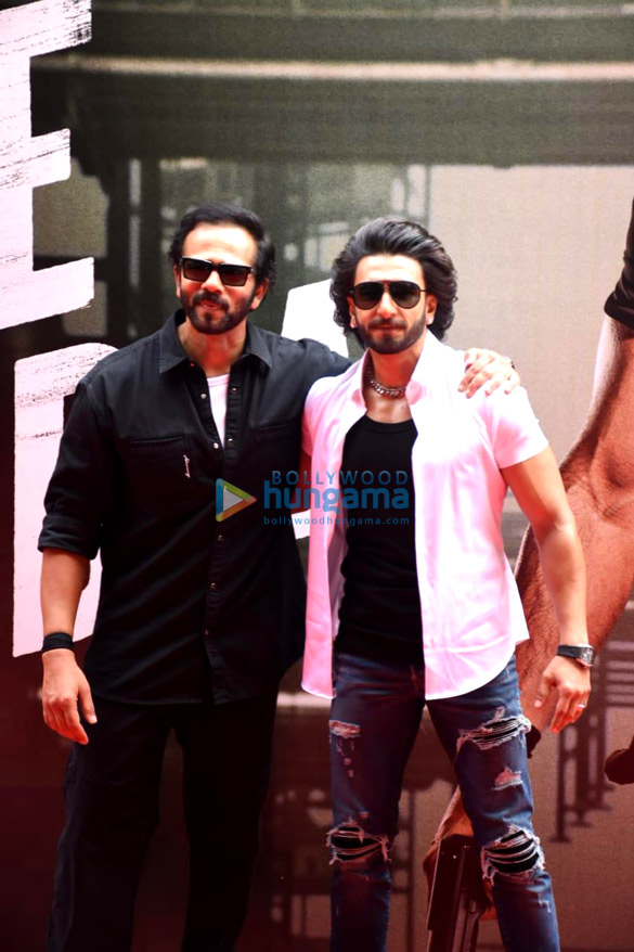 photos ranveer singh and rohit shetty snapped at chings secret made in india launch 5