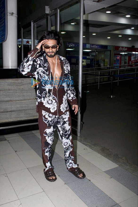 Photos: Ranveer Singh, Rakul Preet Singh, and others snapped at the airport