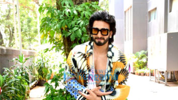 Photos: Ranveer Singh spotted in Bandra