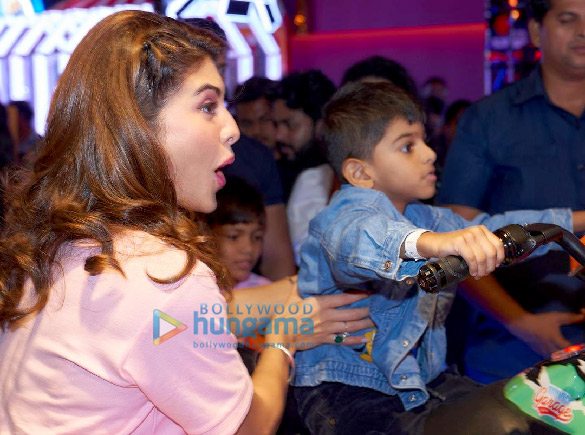 photos salman khan tiger shroff snapped at jacqueline fernandezs yolo foundation anniversary 7