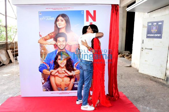 photos shilpa shetty and abhimanyu dassani snapped during nikamma promotions on dance deewane juniors 6