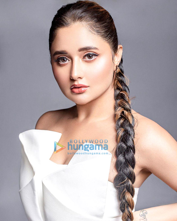 rashami desai 1 22