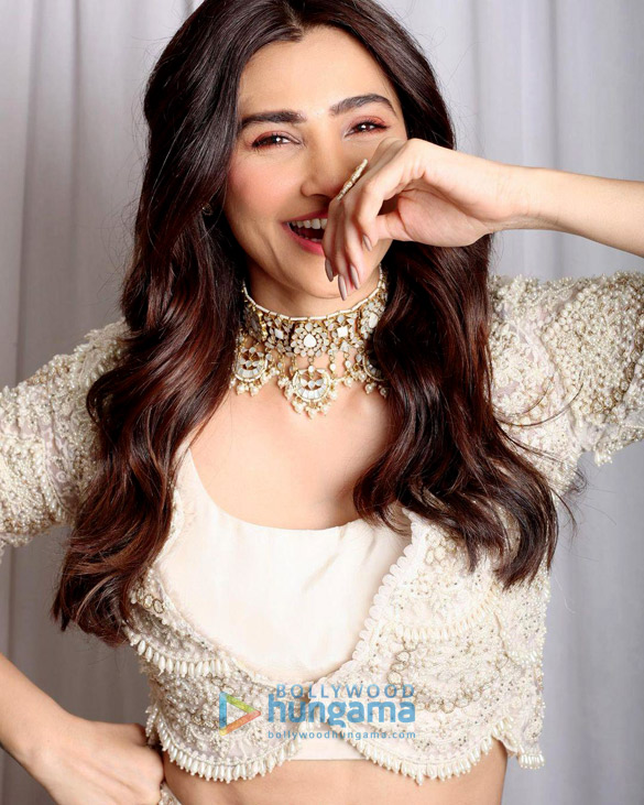 daisy shah 4 14