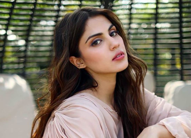 IIFA 2022: Mumbai court allows Rhea Chakraborty to travel to Dubai for the award ceremony IIFA 2022: Mumbai court allows Rhea Chakraborty to travel to Dubai for the award ceremony