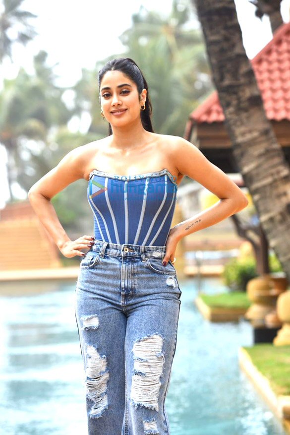janhvi kapoor 1 117