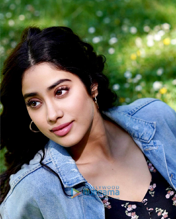 janhvi kapoor 2 74