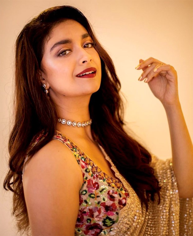 Keerthy Suresh is all shimmer and shine donning beautiful silver sequined saree for friend’s wedding party