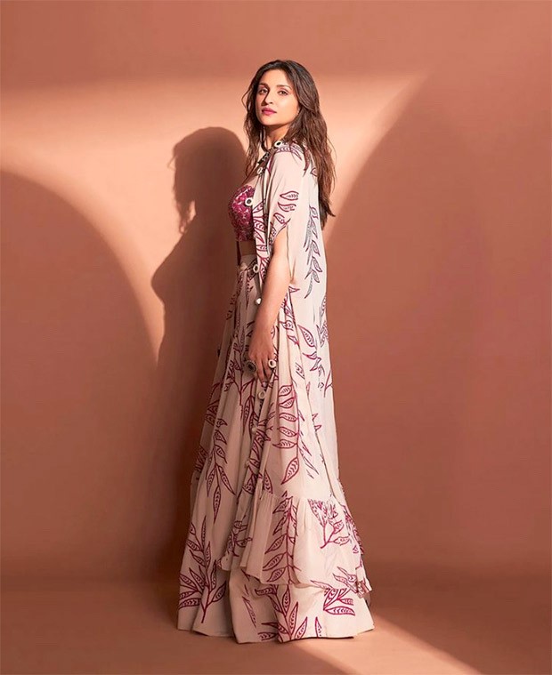 Parineeti Chopra is breath-taking beauty in Arpita Mehta’s pink sharara set worth Rs. 85,000
