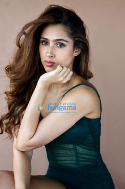 Celeb Photos Of Pashmina Roshan