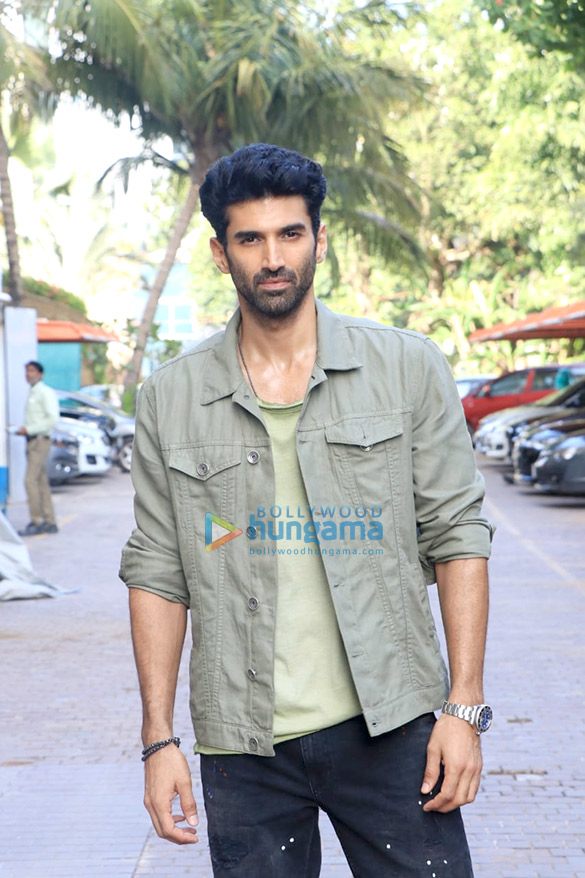 photos aditya roy kapur snapped during the promotions of rashtra kavach om 2