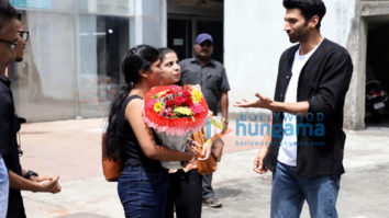 Photos: Aditya Roy Kapur spotted with fans promoting his film Rashtra Kavach OM