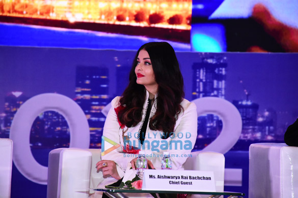 photos aishwarya rai bachchan snapped at the inauguration of the 80th annual all india ophthalmological conference 2022 000 2