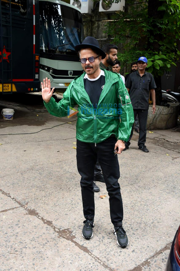 photos anil kapoor and mouni roy snapped on sets of dance india dance 1