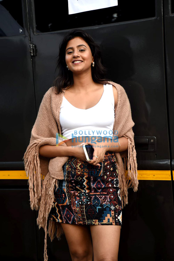 photos anjali arora snapped in madh island 3