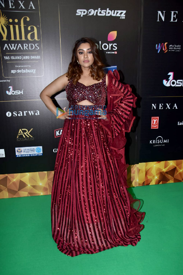 photos celebs grace iifa awards 2022 green carpet and iifa rocks in abu dhabi 5 2