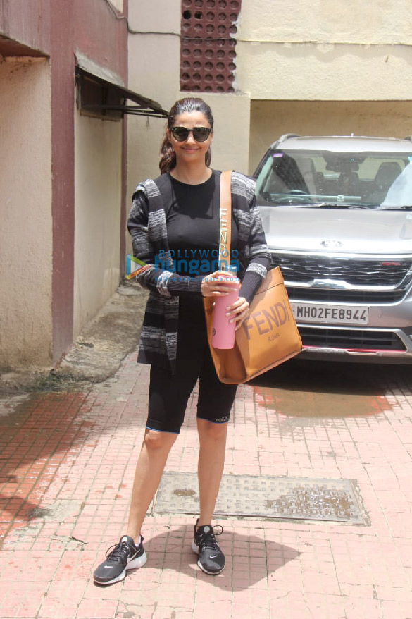 photos daisy shah spotted at a pilates studio 3